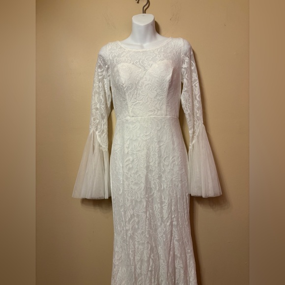 White Lace Bell Sleeve wedding Dress SZ S - Picture 6 of 14